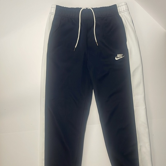 Nike Track Pants - Picture 5 of 6